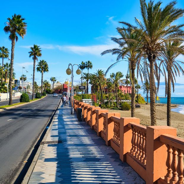 Casi el 40% de la población española está empadronada en municipios costeros