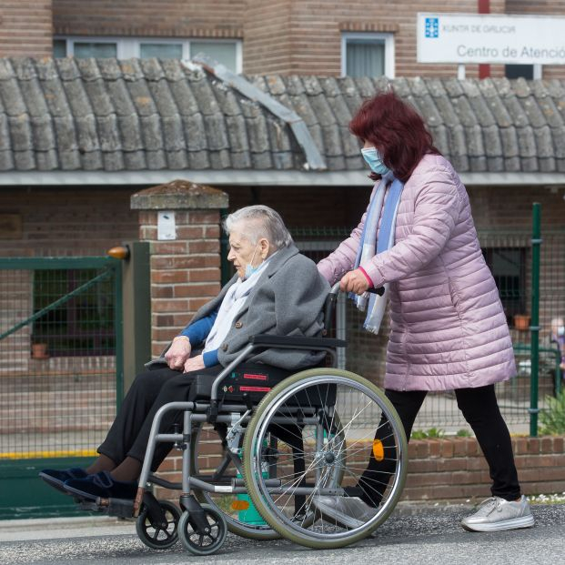 Cuando aparece la culpa por llevar a un familiar a una residencia: "Es lo más duro que he hecho" Cuando aparece la culpa por llevar a un familiar a una residencia: "Es lo más duro que he hecho"