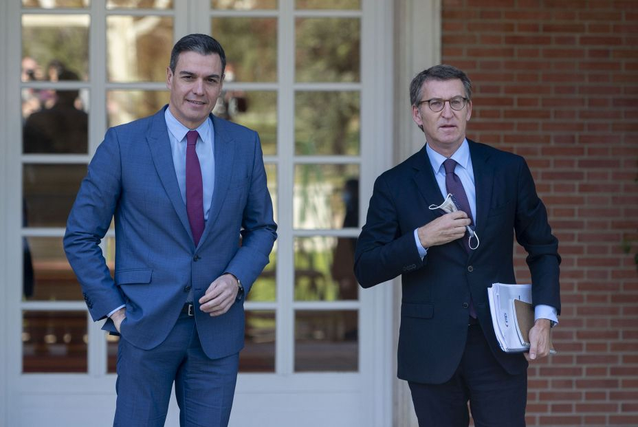 El 'efecto Feijóo' dispara al PP en el CIS y le deja a solo tres puntos del PSOE El 'efecto Feijóo' dispara al PP en el CIS y le deja a solo tres puntos del PSOE