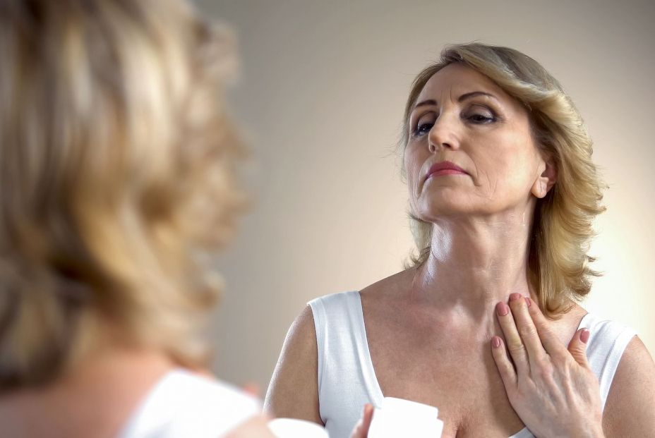 La exposición al cloro perjudica a la salud cutánea y dental: así puedes prevenir sus efectos 