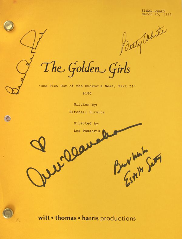 A subasta parte del legado de Betty White, que incluye recuerdos, guiones, premios y joyería A subasta parte del legado de Betty White, que incluye recuerdos, guiones, premios y joyería