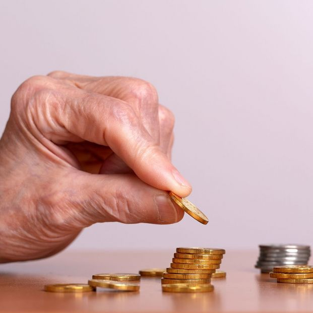 monedas euro dinero ahorro