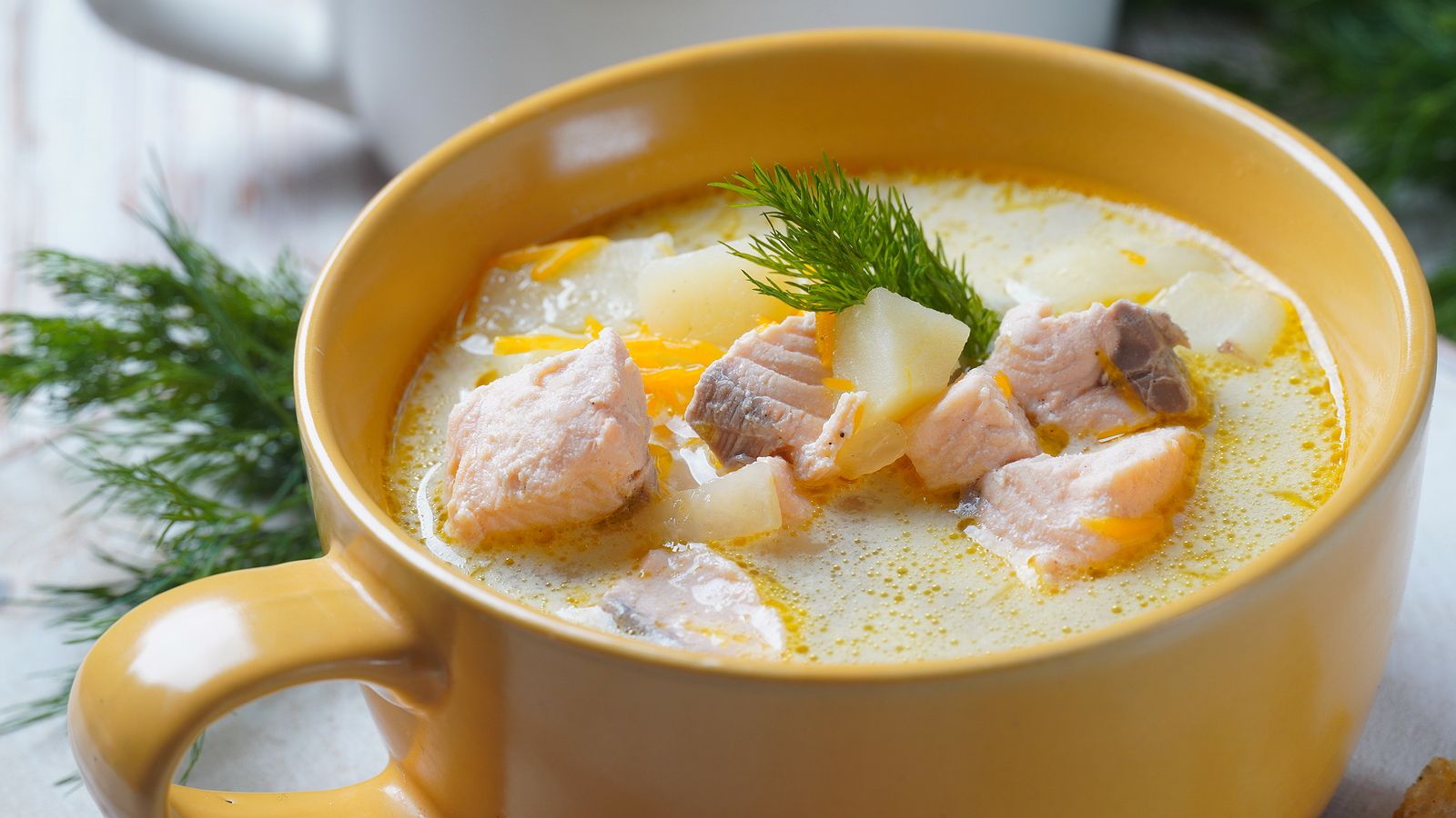 Caldo empanado, un guiso de pescado sabroso pero ligero. foto: bigstock