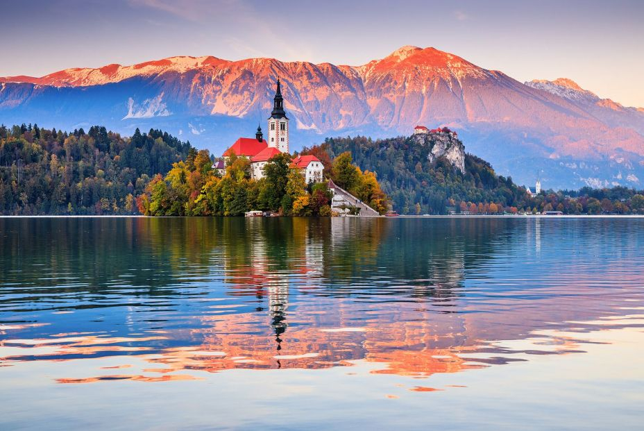 Los 5 destinos más baratos para viajar en verano Los 5 destinos más baratos para viajar en verano