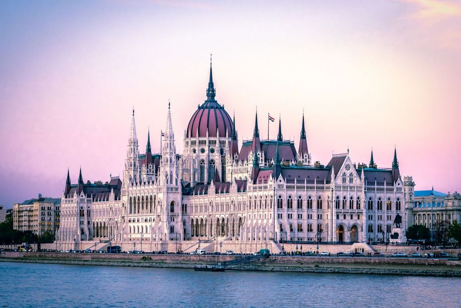 Los 5 destinos más baratos para viajar en verano Los 5 destinos más baratos para viajar en verano