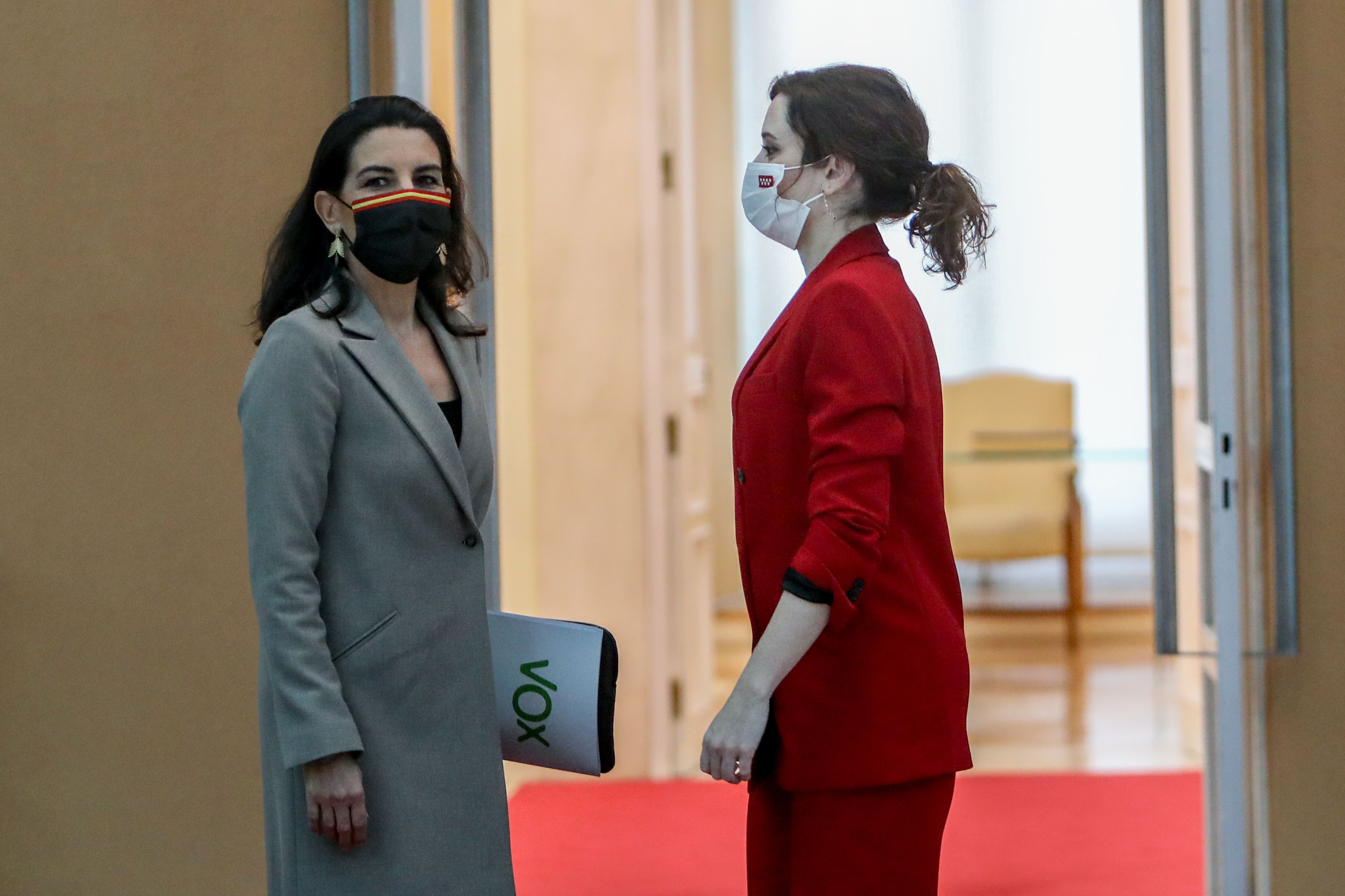 Pulso entre PP y Vox en Madrid por la bonificación del Impuesto de Sucesiones entre tíos y sobrinos