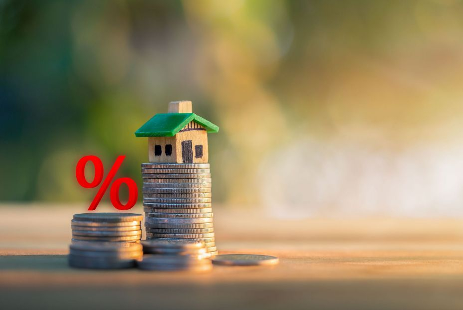 8 de cada 10 españoles prefiere una hipoteca fija ante una posible subida de los tipos 8 de cada 10 españoles prefiere una hipoteca fija ante una posible subida de los tipos