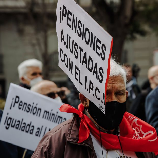 El Banco de España reclama que las pensiones entren en el pacto de rentas y desvincularlas del IPC El Banco de España reclama que las pensiones entren en el pacto de rentas y desvincularlas del IPC