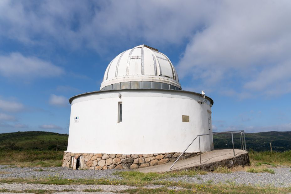 Observatorio Astronómico de Forcarei Observatorio Astronómico de Forcarei