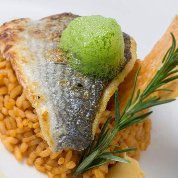 Dorada a la espalda con arroz de Calasparra. Foto: Murcia turística