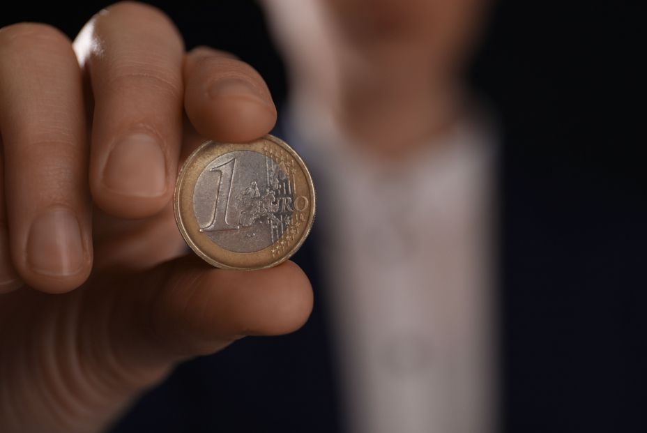 Rebusca en tu bolsillo: si tienes esta moneda de 1 euro podrías ganar mucho dinero Rebusca en tu bolsillo: si tienes esta moneda de 1 euro podrías ganar mucho dinero