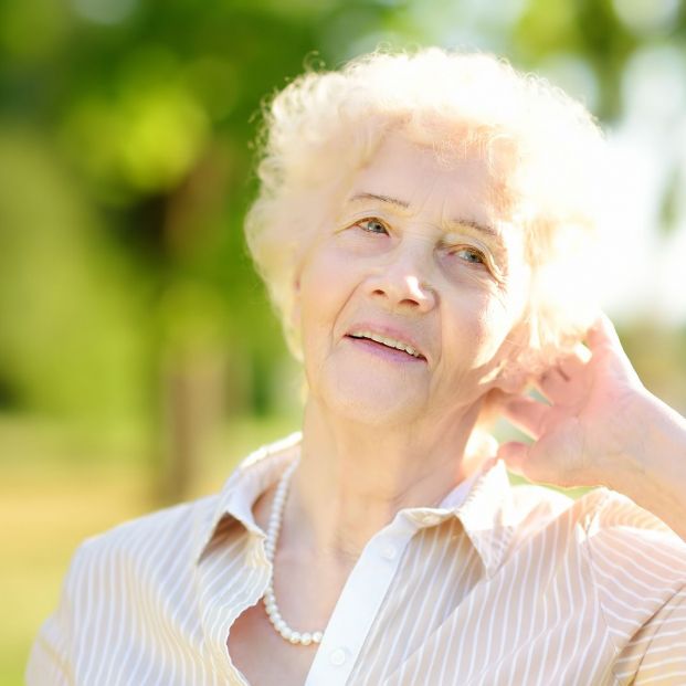 Cabello fino y debilitado con la edad Cabello fino y debilitado con la edad