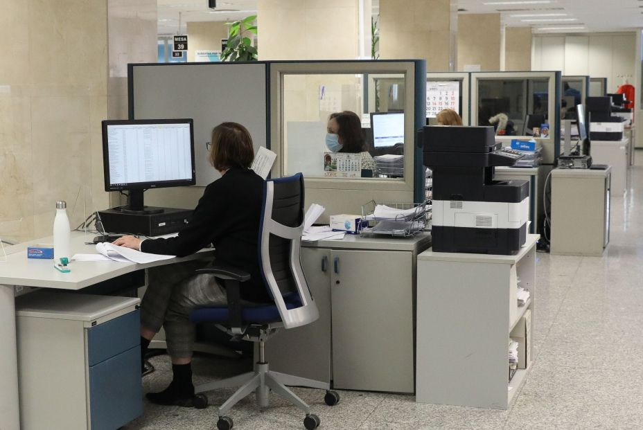 ¿Cuánto cobra de media un funcionario jubilado en España? ¿Cuánto cobra de media un funcionario jubilado en España?