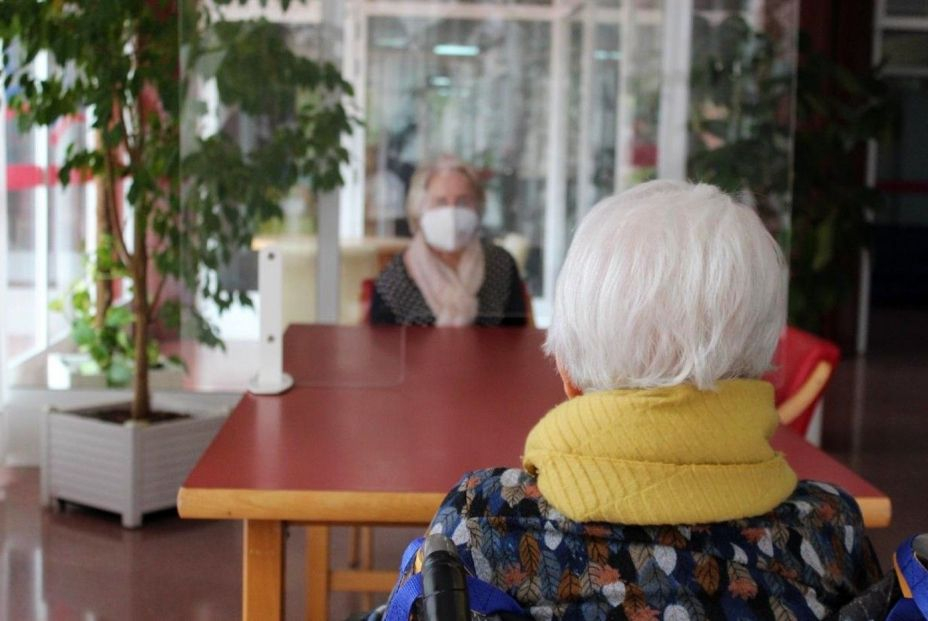 Nueva ola de Covid: expertos reclaman la cuarta dosis en residencias de mayores Nueva ola de Covid: expertos reclaman la cuarta dosis en residencias de mayores