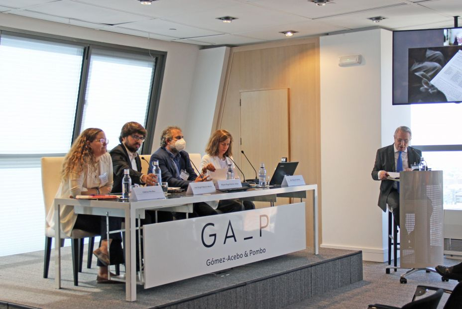 'Envejecer con derechos': nace un proyecto para facilitar a los mayores el ejercicio de sus derechos 'Envejecer con derechos': nace un proyecto para facilitar a los mayores el ejercicio de sus derechos