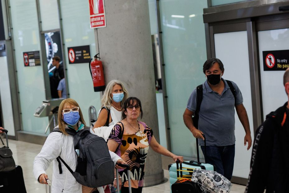 El perfil del turista sénior ha cambiado: es independiente, viaja en pareja y prefiere el avión