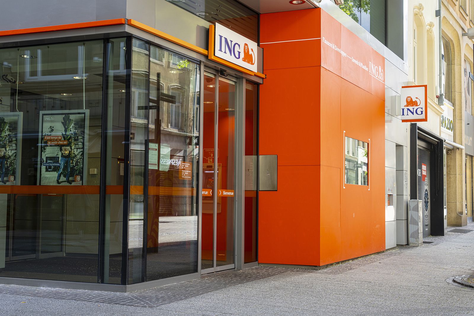 Multa a ING por ocultar su teléfono de atención gratuito