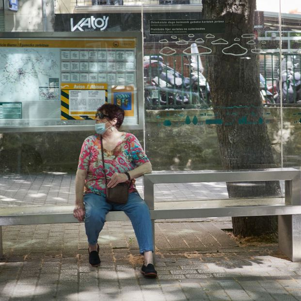 La tarjeta-monedero con la que Benidorm fomentará el transporte público entre los mayores. Foto: Europa Press La tarjeta-monedero con la que Benidorm fomentará el transporte público entre los mayores. Foto: Europa Press