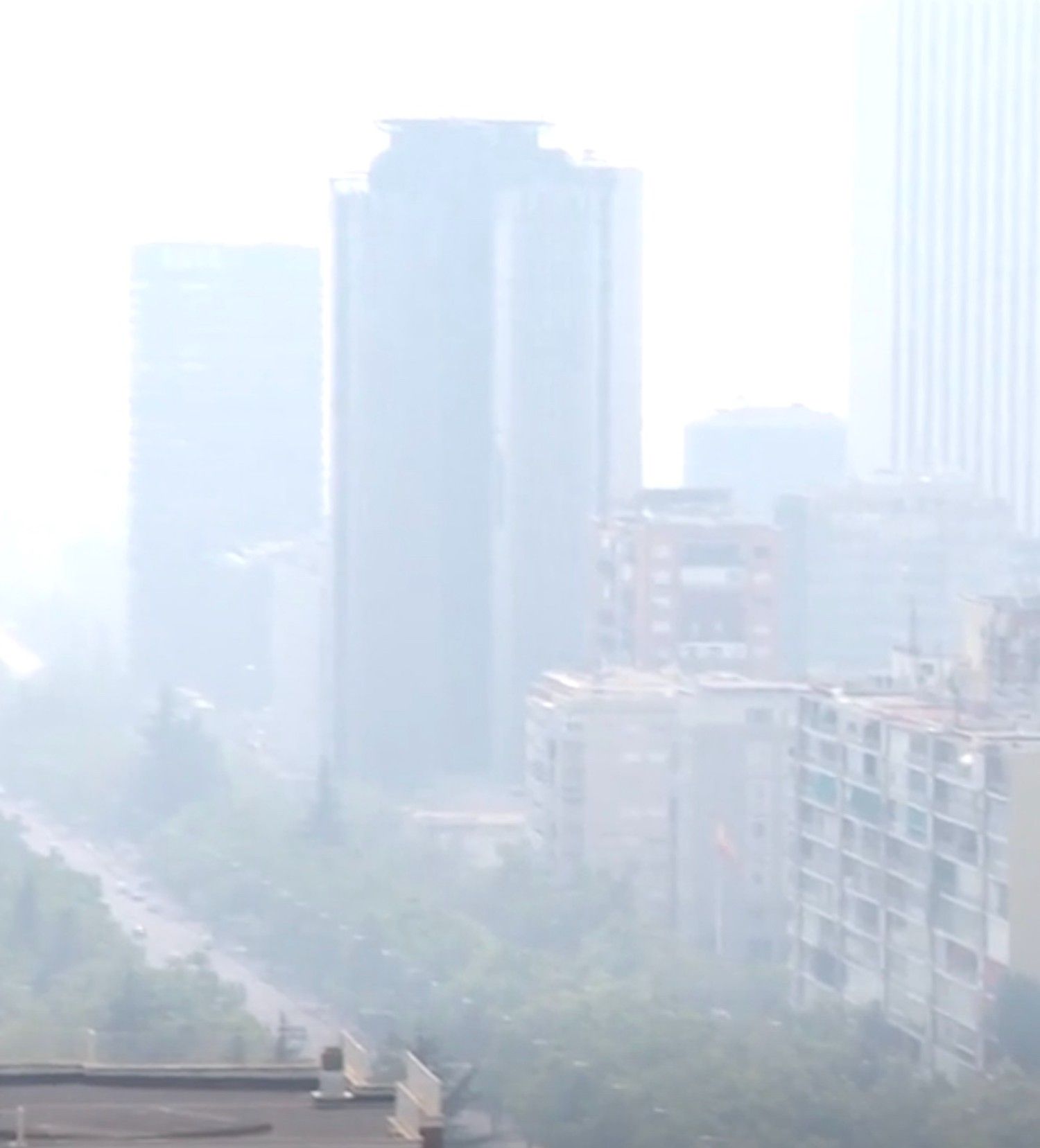 ¿Por qué huele a humo en Madrid?