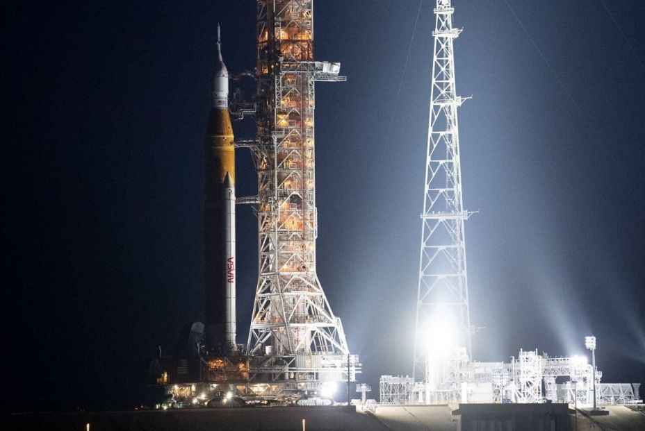 EuropaPress 4632746 cohete sls nave orion mision artemis colocados plataforma lanzamiento 17 (1) EuropaPress 4632746 cohete sls nave orion mision artemis colocados plataforma lanzamiento 17 (1)