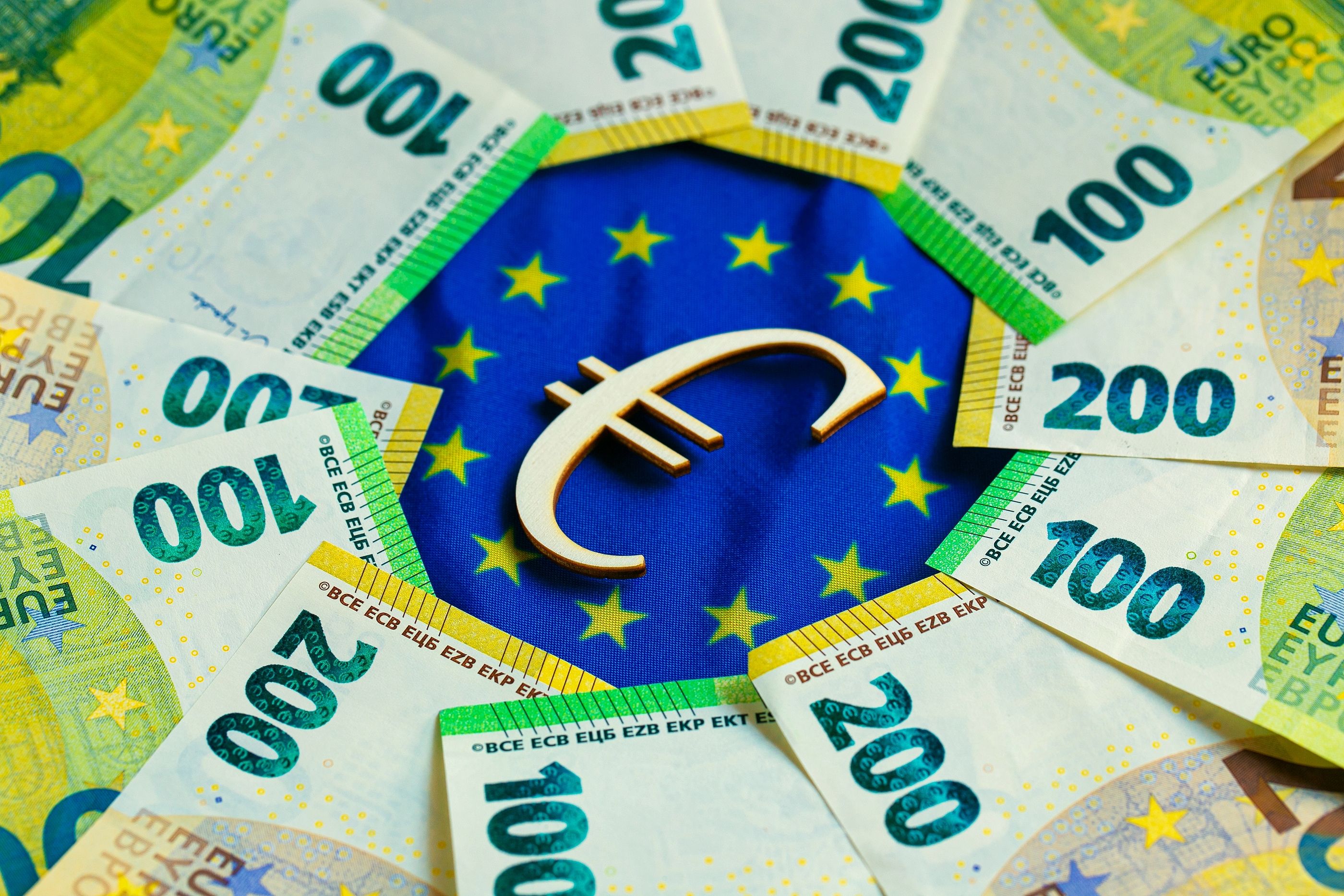 La inflación de la eurozona escala en agosto a un récord del 9,1%