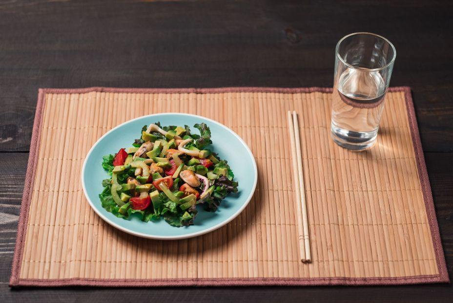 Beber durante las comidas, ¿perjudicial para la digestión? Beber durante las comidas, ¿perjudicial para la digestión?