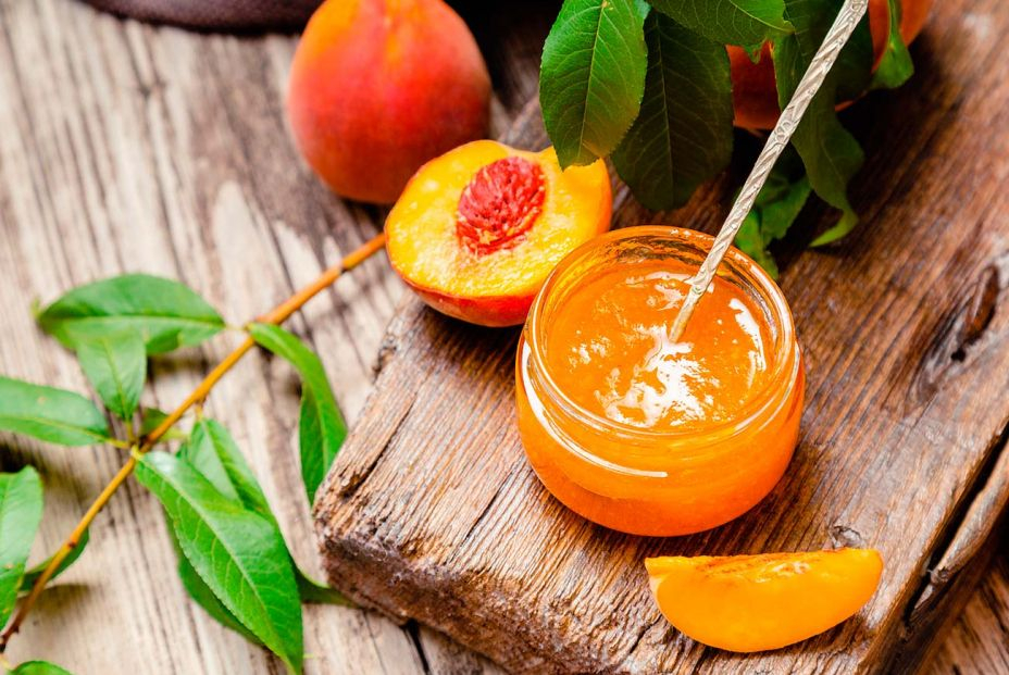 Cómo hacer mermelada casera de melocotón, con fruta fresca de temporada. Foto: bigstock