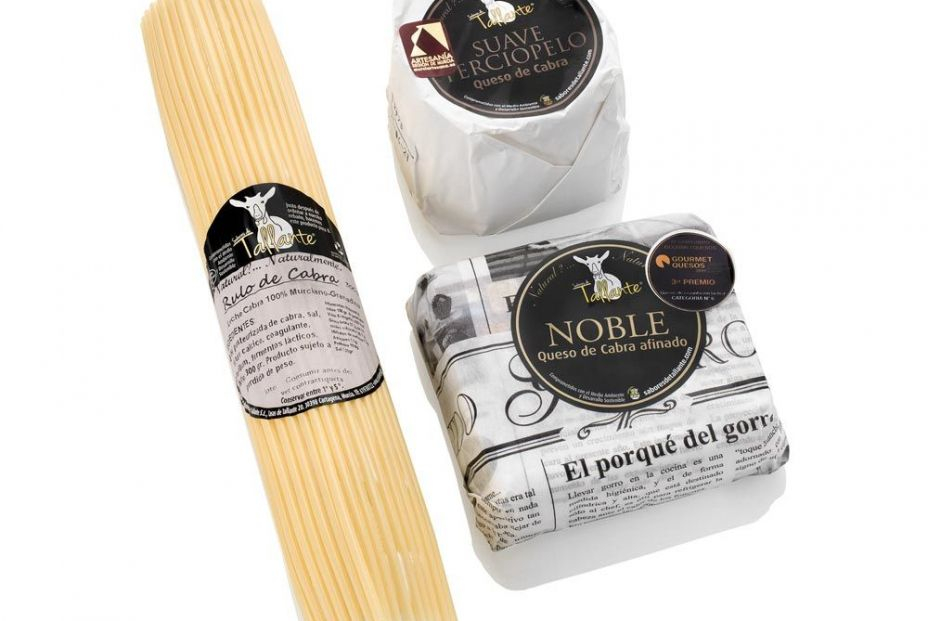 Cómo descubrir los esquistos y premiados quesos de Quesería Sabores de Tallante