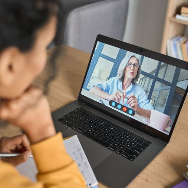 Los mayores de UNATE enseñarán Historia de España a alumnos estadounidenses a través de sus memorias. Foto: Bigstock Los mayores de UNATE enseñarán Historia de España a alumnos estadounidenses a través de sus memorias. Foto: Bigstock