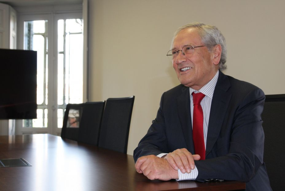 Fernando Ónega: "Empresas y administraciones desprecian el talento sénior" Fernando Ónega: "Empresas y administraciones desprecian el talento sénior"