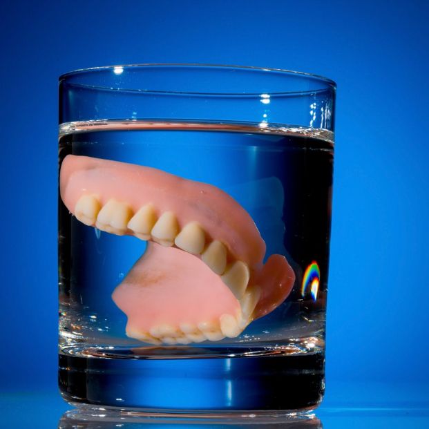 qué dentífrico utilizar si llevas prótesis? qué dentífrico utilizar si llevas prótesis?