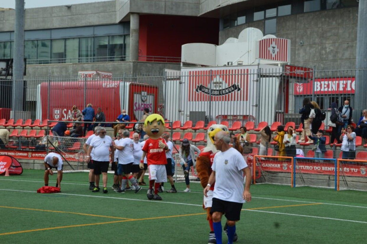 'Fútbol caminando', el deporte para mayores que triunfa en Portugal