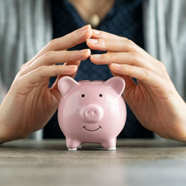 Las 10 reglas básicas para evitar errores de inversión y manejar de forma correcta nuestro dinero. Foto: Bigstock Las 10 reglas básicas para evitar errores de inversión y manejar de forma correcta nuestro dinero. Foto: Bigstock