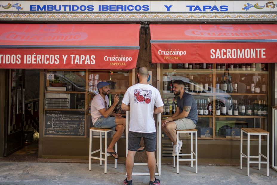 Guía Repsol lanza los 'Soletes' de barrio, bares y restaurantes alejados del centro de las ciudades Guía Repsol lanza los 'Soletes' de barrio, bares y restaurantes alejados del centro de las ciudades