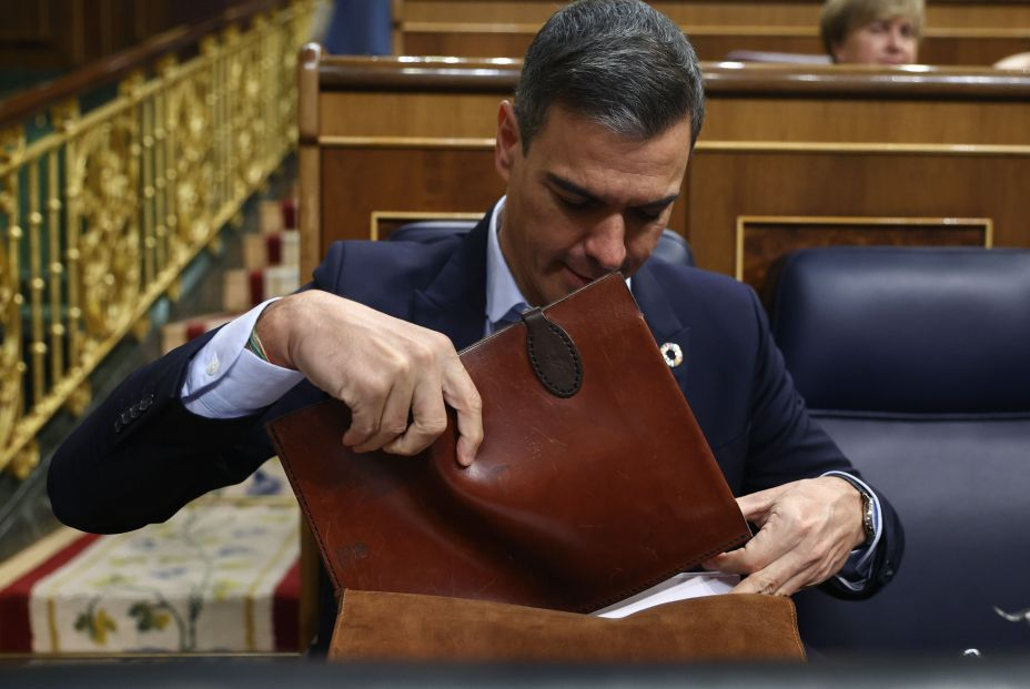 El presidente del Gobierno, Pedro Sánchez, en la sesión plenaria en el Congreso este 13 de octubre