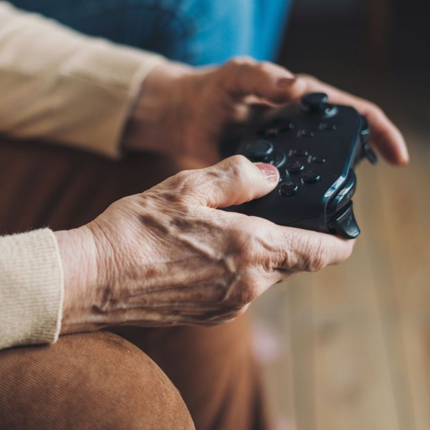 La popularidad de los videojuegos aumenta entre los mayores. Foto: Bigstock La popularidad de los videojuegos aumenta entre los mayores. Foto: Bigstock