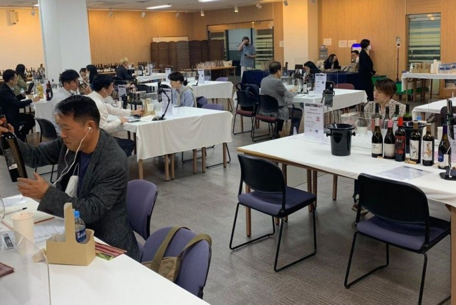 Nueve bodegas de la Región de Murcia han comercializado sus vinos en el 'Tasty Wines Singapur'. Foto CARM