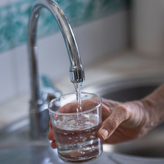 Ya no se recomienda beber 2 litros de agua al día y este es el motivo Ya no se recomienda beber 2 litros de agua al día y este es el motivo