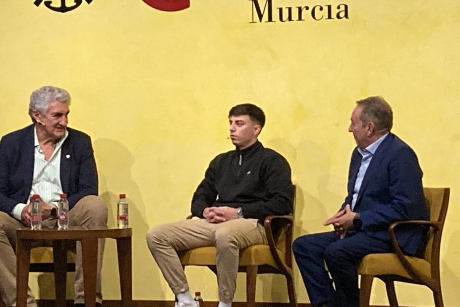 Marisa López Aragón: “Los valores y el aprendizaje de la experiencia son una ventaja competitiva” Marisa López Aragón: “Los valores y el aprendizaje de la experiencia son una ventaja competitiva”