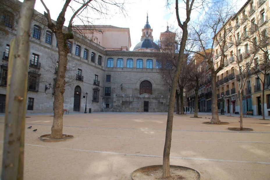 Plaza de la Paja Plaza de la Paja