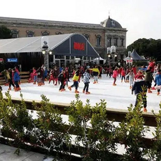 Pista de Hielo Colón.png Pista de Hielo Colón.png