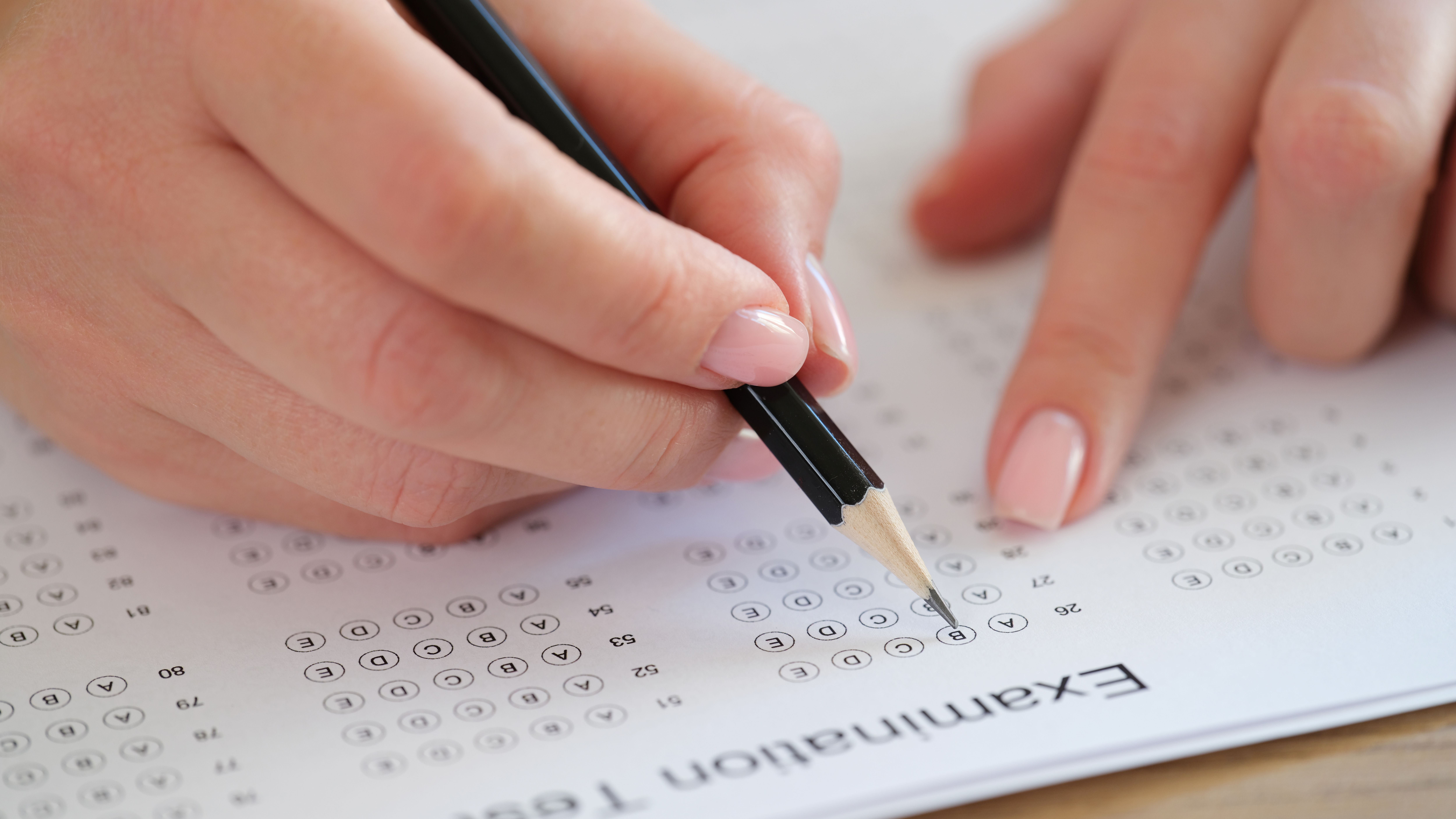 Las 10 preguntas más falladas en examen de conducir: ¿cuántas sabes?