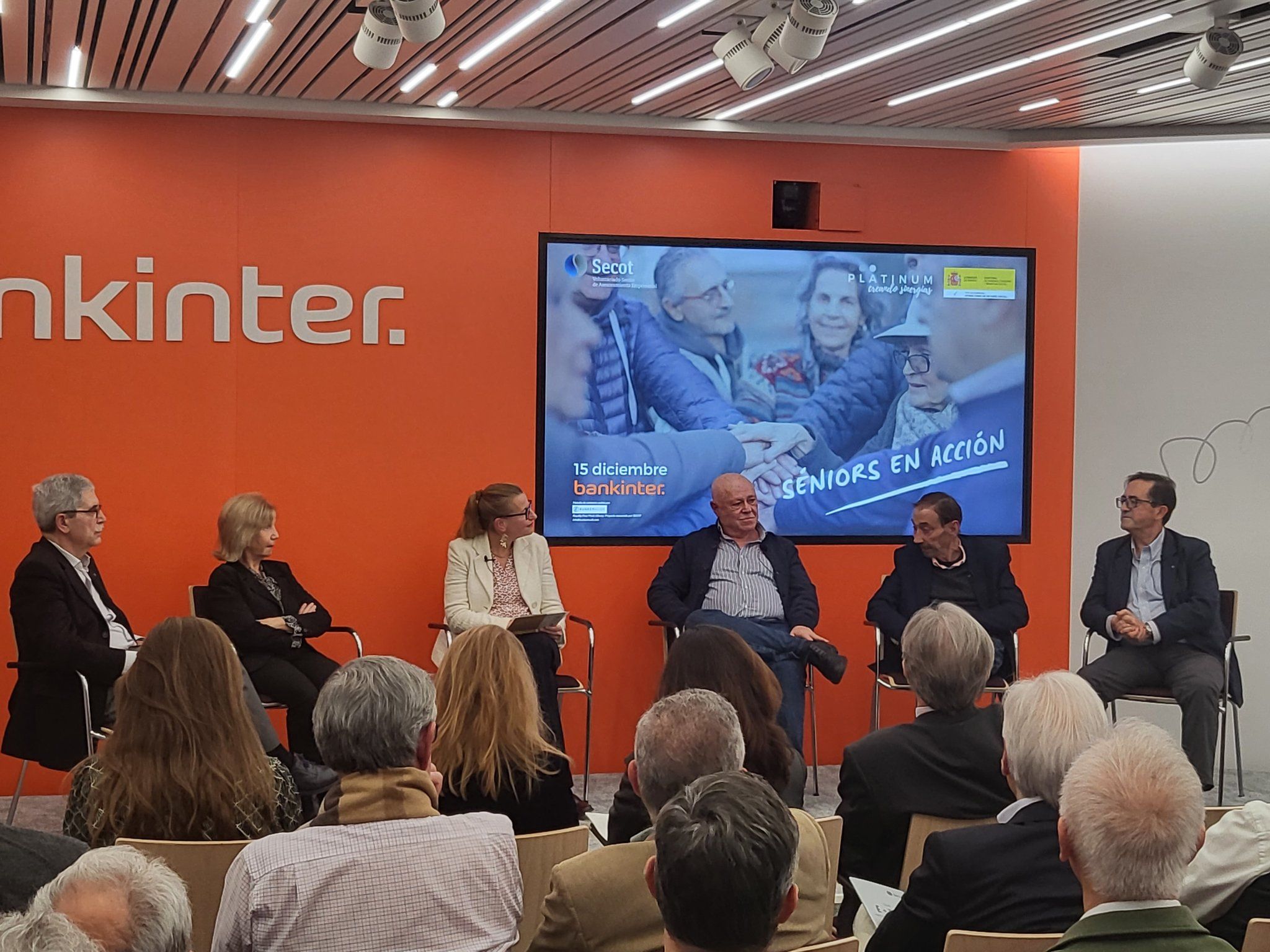 SECOT pone en valor la figura de los sénior voluntarios: "Sois imprescindibles para el futuro"