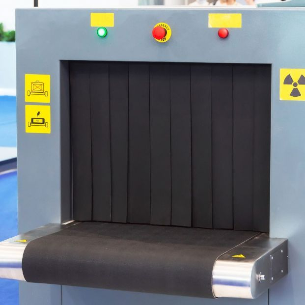 bigstock Baggage X ray Scanner Airport432825722