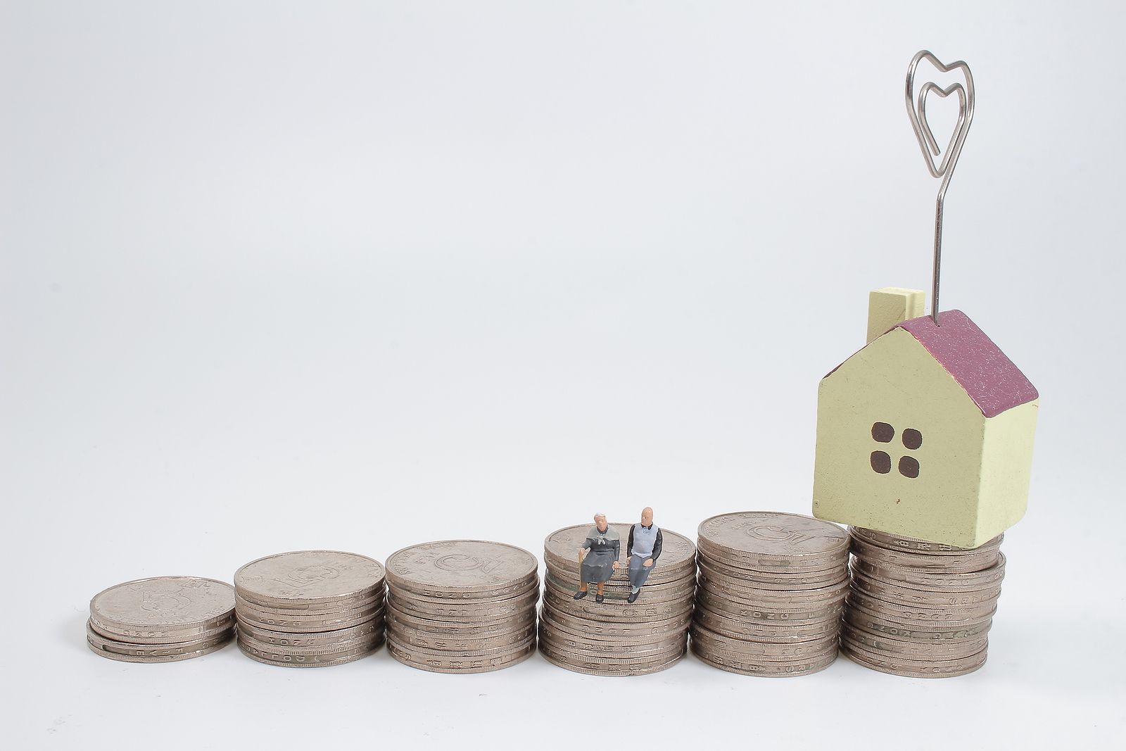 Óptima Mayores desmiente que los tipos de la hipoteca inversa dupliquen los de la hipoteca ordinaria