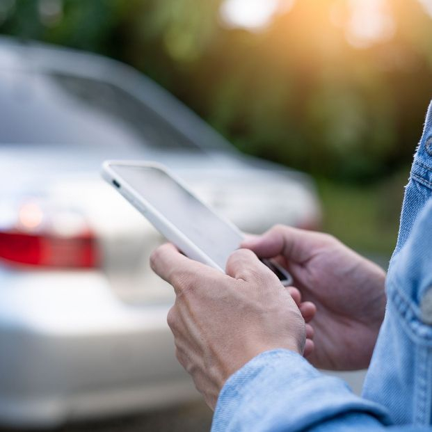 Nuevas funciones de la app de la DGT: adiós a llevar el carné de conducir encima