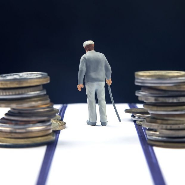 Retos pendientes para 2023: la segunda pata de la reforma de pensiones y la subida del SMI. Foto: Bigstock Retos pendientes para 2023: la segunda pata de la reforma de pensiones y la subida del SMI. Foto: Bigstock