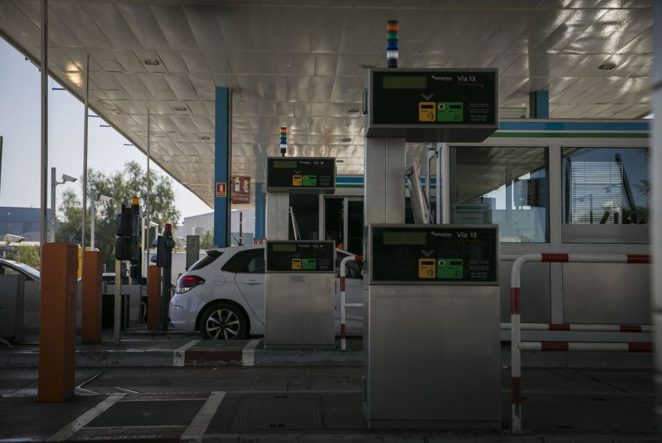 Todas las tarifas que suben en 2023: peajes, sellos, gas, coches y teléfono Todas las tarifas que suben en 2023: peajes, sellos, gas, coches y teléfono