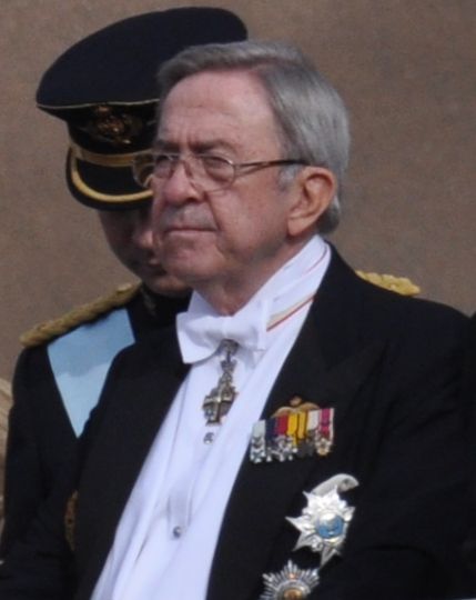 Muere Constantino de Grecia, tío de Felipe VI y hermano de la reina Sofía, a los 82 años Muere Constantino de Grecia, tío de Felipe VI y hermano de la reina Sofía, a los 82 años