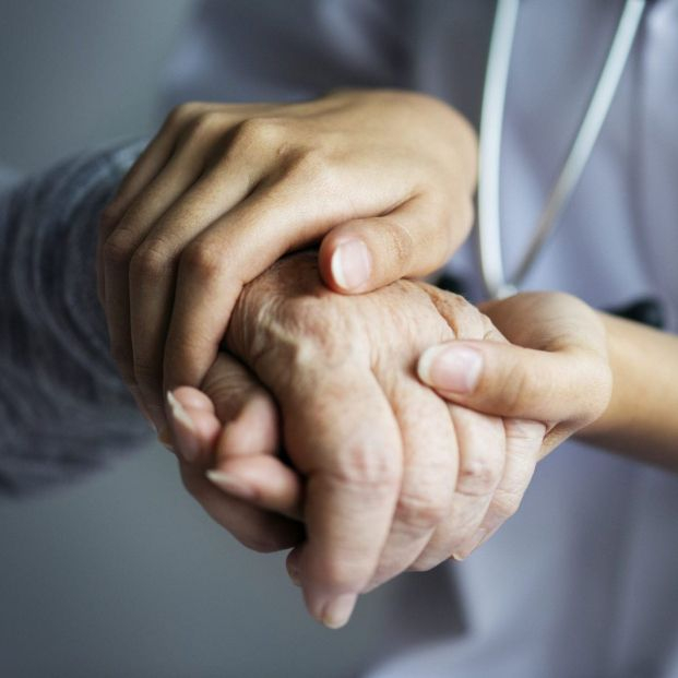 Detectar la pérdida del olfato podría ayudar a predecir una mayor fragilidad en la vejez. Foto: Europa Press Detectar la pérdida del olfato podría ayudar a predecir una mayor fragilidad en la vejez. Foto: Europa Press